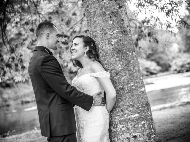 Le mariage de Ludo et Sandra à Druyes-les-Belles-Fontaines, Yonne 1