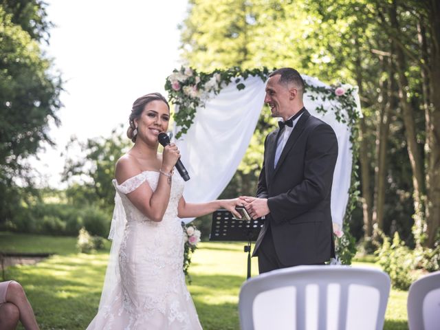 Le mariage de Ludo et Sandra à Druyes-les-Belles-Fontaines, Yonne 24