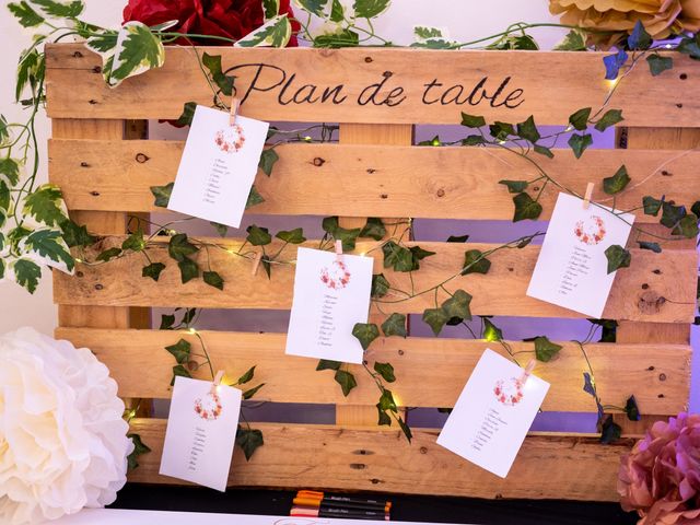 Le mariage de Quentin et Charlotte à Peypin, Bouches-du-Rhône 16