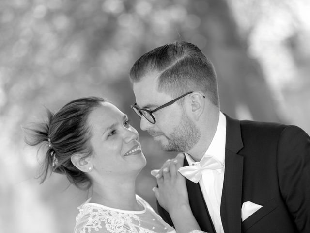 Le mariage de Clement et Aurelie à Gaillon-sur-Montcient, Yvelines 20