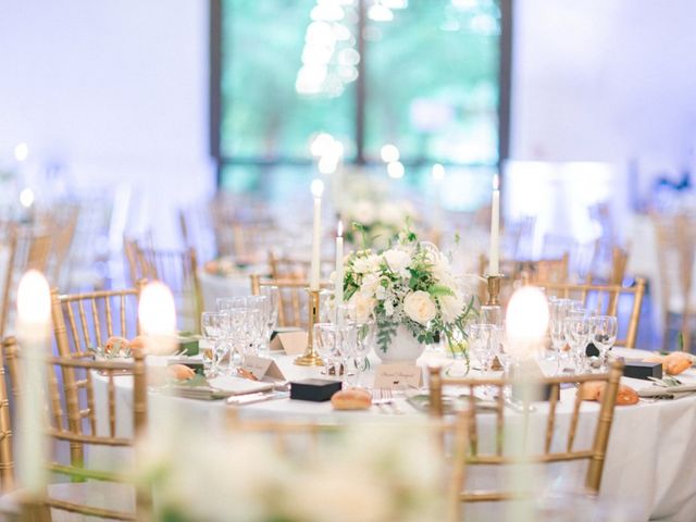 Le mariage de Glenn et Louisa à Vichy, Allier 35