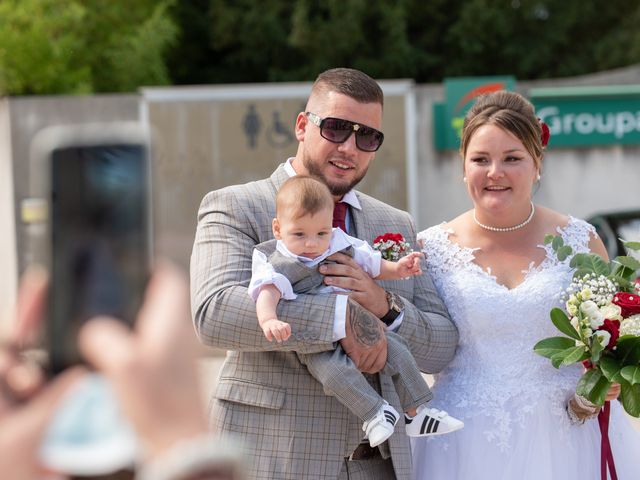 Le mariage de Kévin et Marion à Mazan, Vaucluse 1