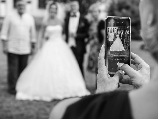 Le mariage de Mickael et Marine à Troyes, Aube 103