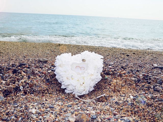 Le mariage de Olivier et Marine à Fourques, Pyrénées-Orientales 2