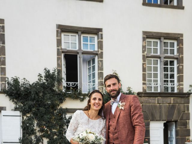 Le mariage de Baptiste et Amandine à Pont-du-Château, Puy-de-Dôme 60