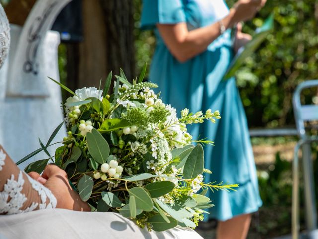 Le mariage de James et Linnea à Villedômer, Indre-et-Loire 35