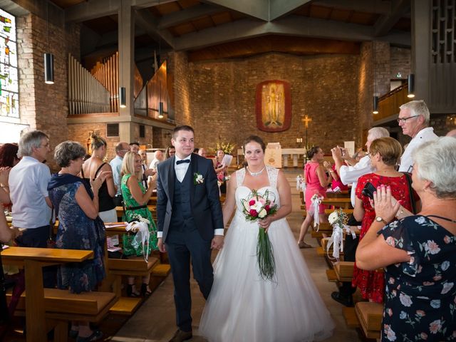 Le mariage de Ludovic et Anne-Lucie à Offendorf, Bas Rhin 33