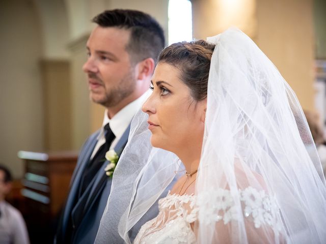 Le mariage de Ingrid et Thomas à Saint-Laurent-d&apos;Oingt, Rhône 1