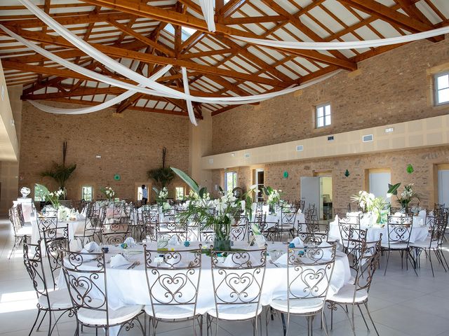 Le mariage de Ingrid et Thomas à Saint-Laurent-d&apos;Oingt, Rhône 6