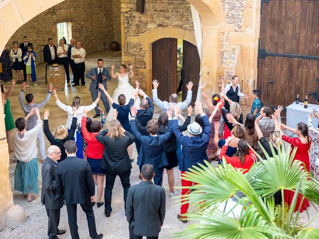 Le mariage de Ingrid et Thomas à Saint-Laurent-d&apos;Oingt, Rhône 9