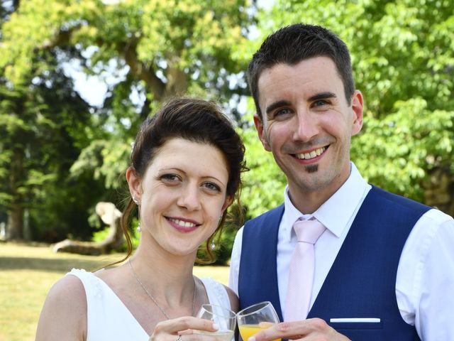 Le mariage de Noemie et Valentin à Rom, Deux-Sèvres 43