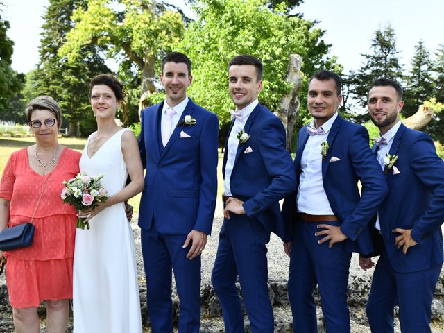 Le mariage de Noemie et Valentin à Rom, Deux-Sèvres 49