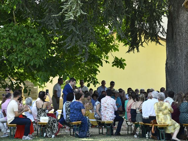 Le mariage de Noemie et Valentin à Rom, Deux-Sèvres 59