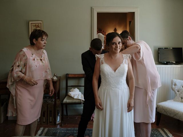 Le mariage de Som et Charlène  à Saint-Thibéry, Hérault 2