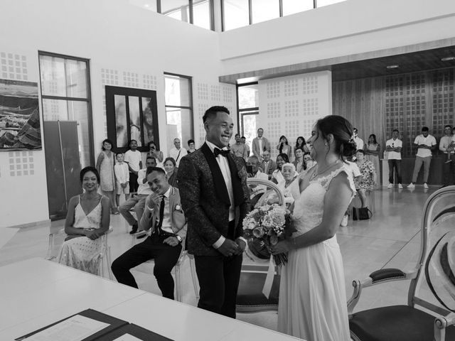 Le mariage de Som et Charlène  à Saint-Thibéry, Hérault 7