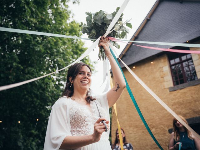 Le mariage de Xavier et Julie à Vezin-le-Coquet, Ille et Vilaine 64