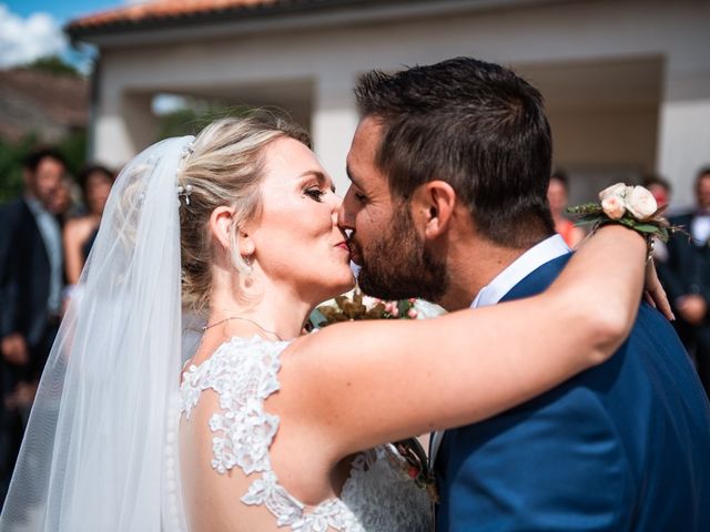 Le mariage de Nicolas et Laurie à Nercillac, Charente 21