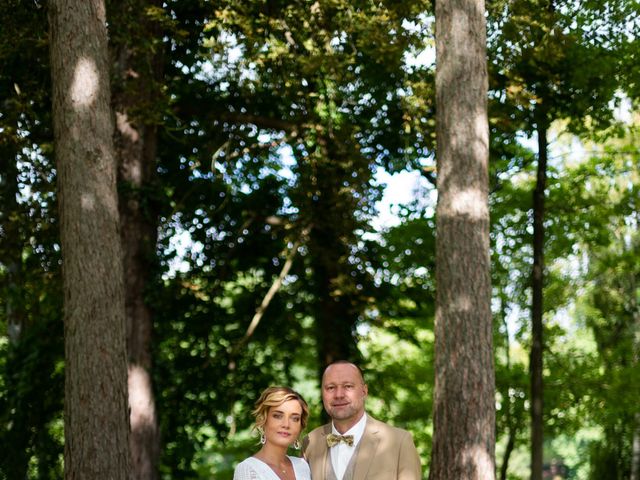 Le mariage de Patrick et Manon à Forges-les-Eaux, Seine-Maritime 24