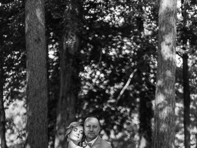 Le mariage de Patrick et Manon à Forges-les-Eaux, Seine-Maritime 26