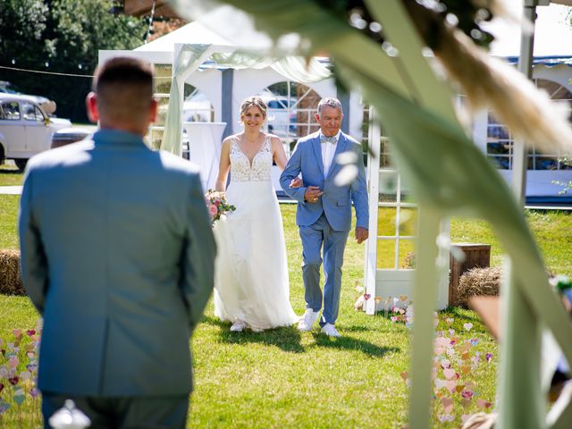 Le mariage de David et Mélanie à Chalonnes-sur-Loire, Maine et Loire 54