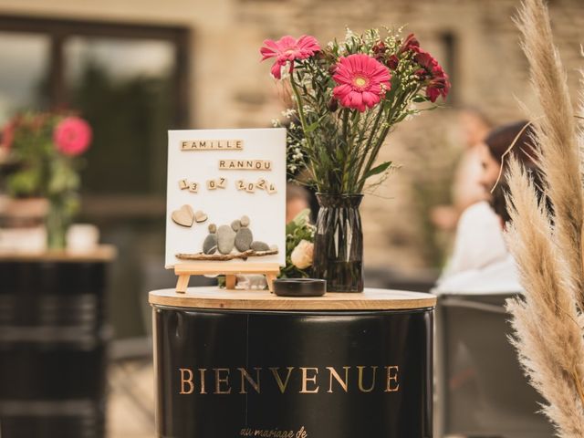 Le mariage de Maël  et Julie à Saint-Yvy, Finistère 9