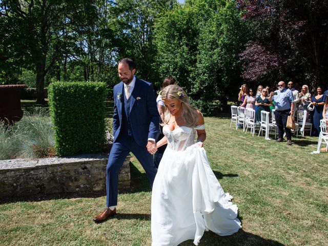 Le mariage de Natalie et Justin à Benest, Charente 33