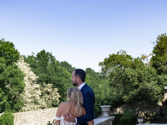 Le mariage de Natalie et Justin à Benest, Charente 39
