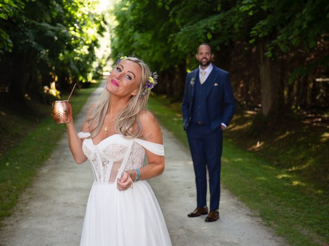 Le mariage de Natalie et Justin à Benest, Charente 46