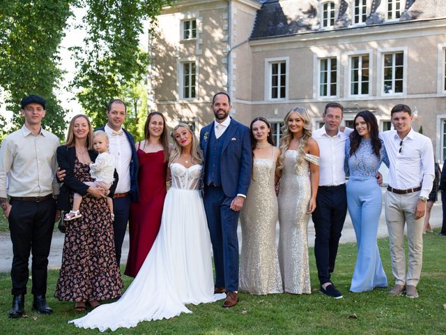 Le mariage de Natalie et Justin à Benest, Charente 52
