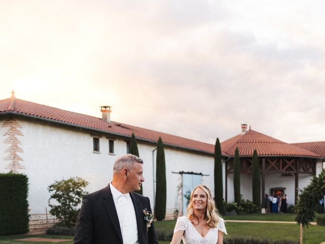 Le mariage de Giuliano et Emmanuelle à Marlieux, Ain 13