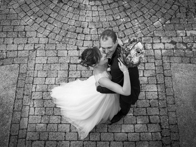 Le mariage de Loïc et Clothilde à Saint-Clair, Ardèche 4