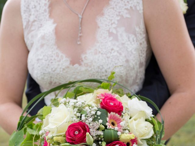 Le mariage de Loïc et Clothilde à Saint-Clair, Ardèche 7