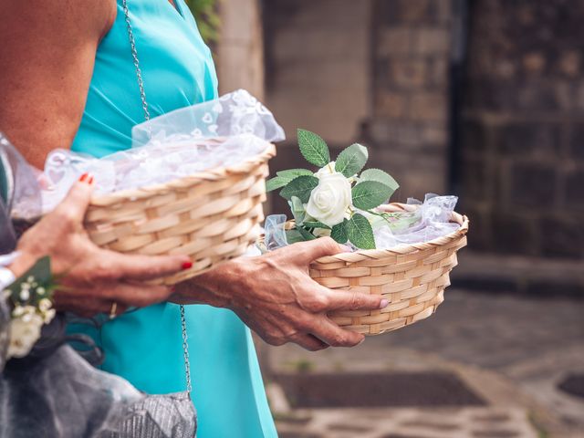 Le mariage de Nicolas et Laura à Tournan-en-Brie, Seine-et-Marne 44