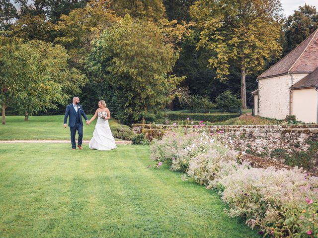 Le mariage de Nicolas et Laura à Tournan-en-Brie, Seine-et-Marne 129