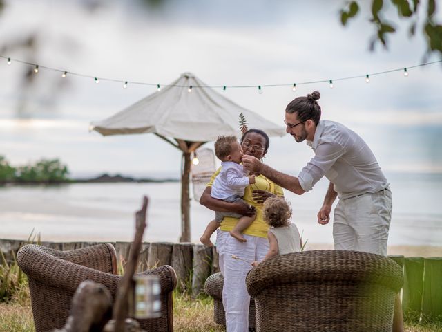 Le mariage de Aurelien et Galina à Saint-Denis, La Réunion 22