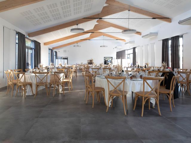 Le mariage de Vincent et Adeline à Charleval, Bouches-du-Rhône 7