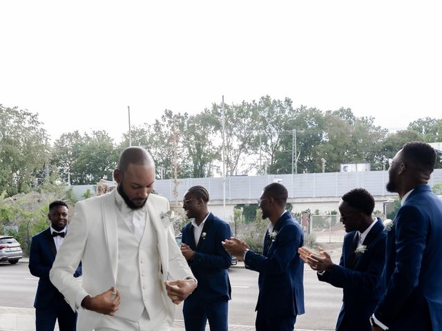 Le mariage de Ntondo et Naomie à Montereau, Loiret 12