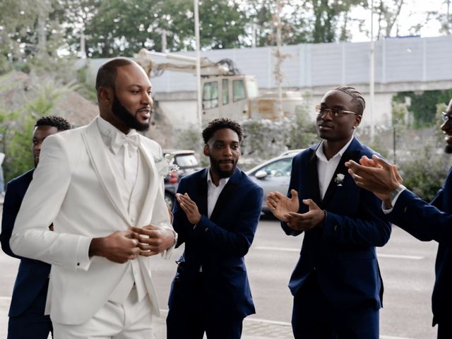 Le mariage de Ntondo et Naomie à Montereau, Loiret 13