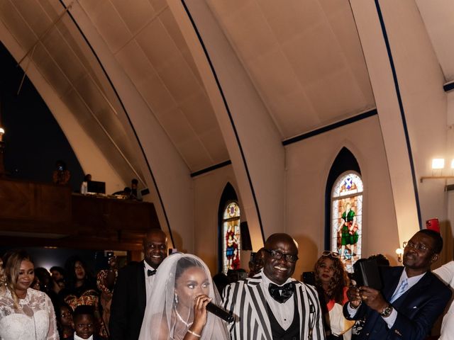 Le mariage de Ntondo et Naomie à Montereau, Loiret 25