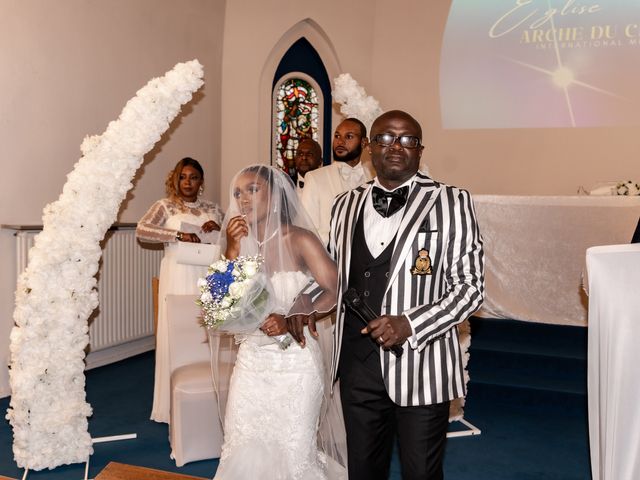 Le mariage de Ntondo et Naomie à Montereau, Loiret 26