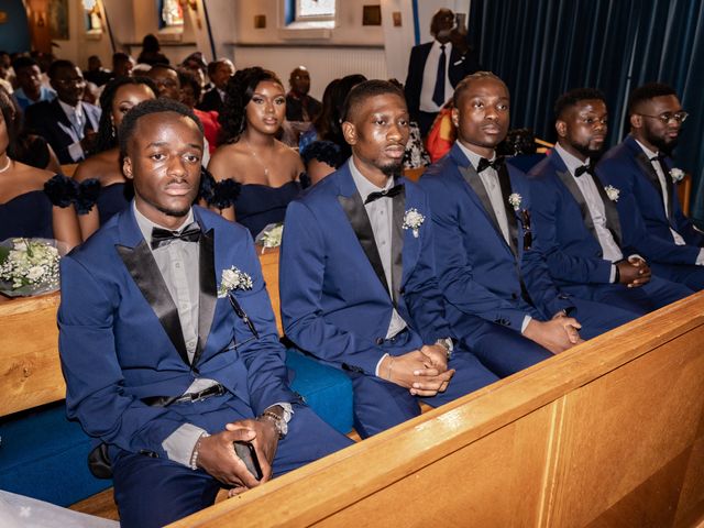 Le mariage de Ntondo et Naomie à Montereau, Loiret 31