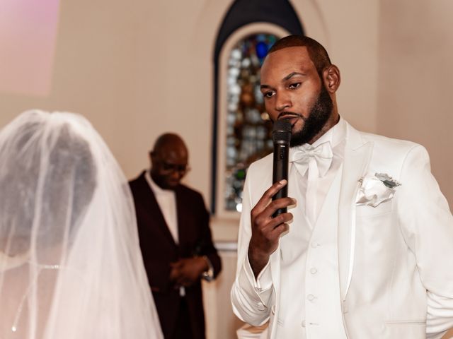 Le mariage de Ntondo et Naomie à Montereau, Loiret 42