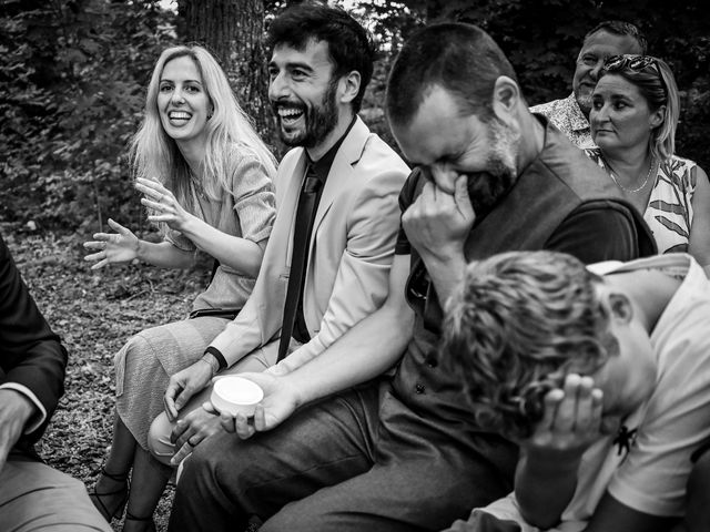 Le mariage de Nicolas et Laure-Anne à Alix, Rhône 15