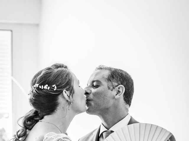 Le mariage de Frédéric et Sandra à Sainte-Cécile-les-Vignes, Vaucluse 6