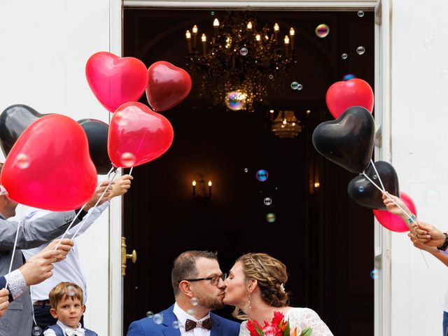 Le mariage de David et Delphine à Génissac, Gironde 6