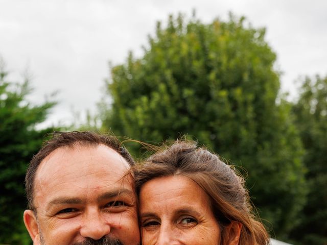 Le mariage de David et Delphine à Génissac, Gironde 24