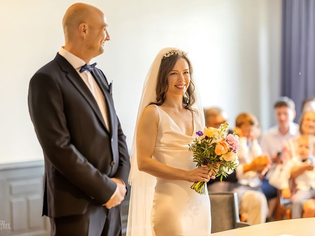 Le mariage de Erwan et Ekatarina à Tinténiac, Ille et Vilaine 25