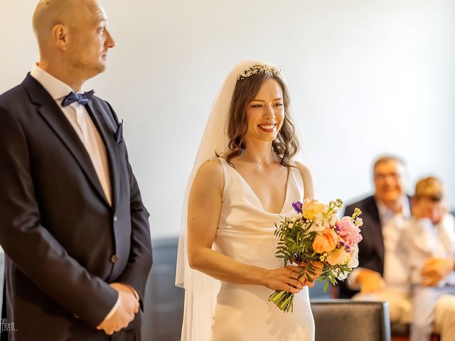 Le mariage de Erwan et Ekatarina à Tinténiac, Ille et Vilaine 28