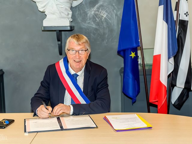 Le mariage de Erwan et Ekatarina à Tinténiac, Ille et Vilaine 61