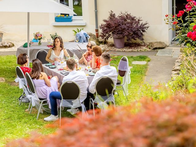 Le mariage de Erwan et Ekatarina à Tinténiac, Ille et Vilaine 145